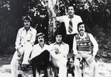 Fundadores Seccion Estupefacientes Marzo-1977 (Gerardo Lascarez Jimenez, Juan Soto Flores, Allen Ramirez Henderson, Gonzalo Bado Zuñiga, Gerardo Jimenez Solano)