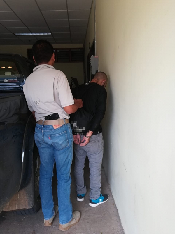 Un hombre fue detenido como sospechoso de estafa