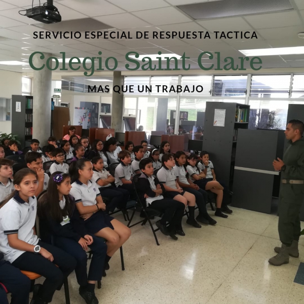 Servicio Especial de Respuesta Táctica visita Colegio Saint Clare