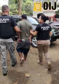 Detenido sospechoso de Difusión de Pornografía y Relaciones Impropias en perjuicio de menor de edad.